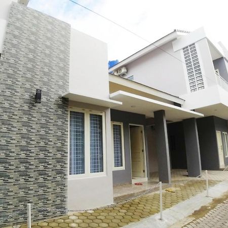 Omah Bondi Family Homestay By Fh Stay Yogyakarta Dış mekan fotoğraf